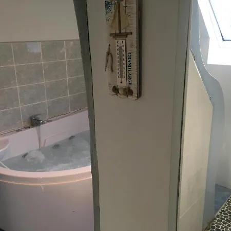 Willa Maison Piscine Interieur, Salle Cinema Azerat